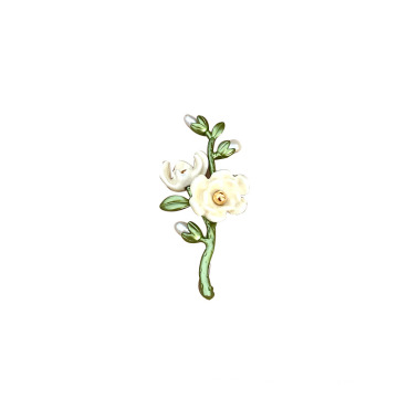 Shangjie OEM joyas High Quality Wholesale Brooches Pin Fashion Women Brooches Dainty Freshwater Pearl Oil Drop Flower Brooches